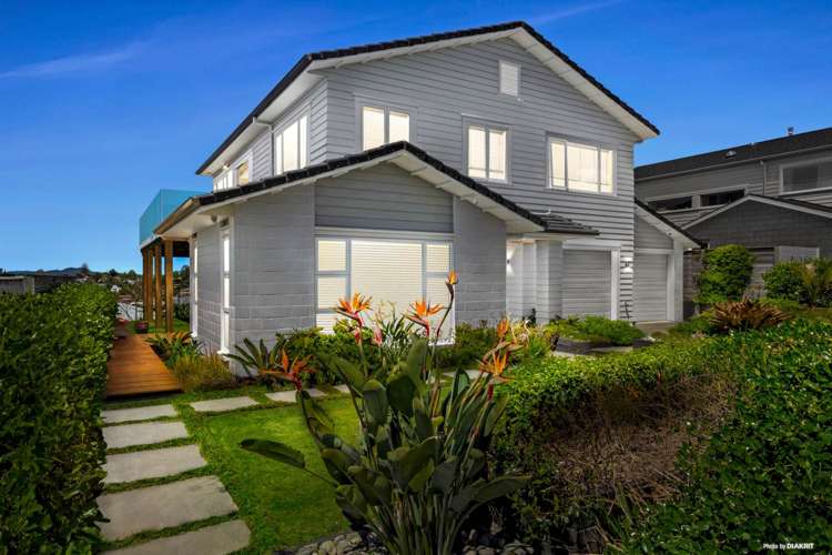 10 Tuangi Street Long Bay_23