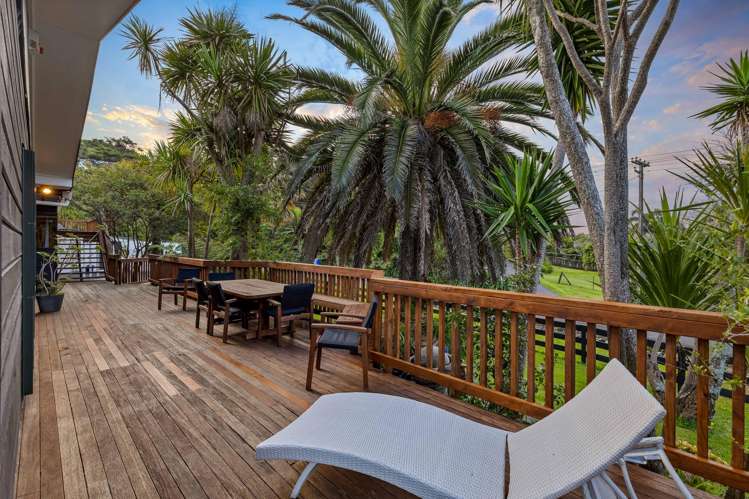 18 Awhiorangi Promenade Swanson_38