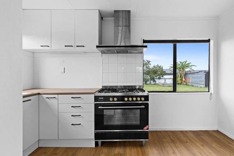 3 Holmes Place Flaxmere_1