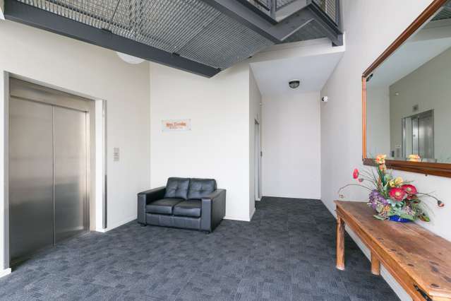 5/220 Thorndon Quay Pipitea_1