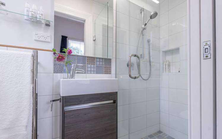 6 Bright Street Eden Terrace_8