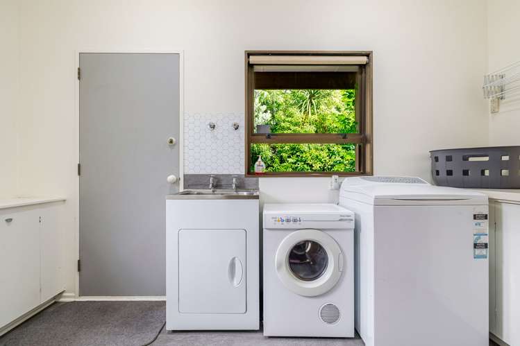 869b Main Street Roslyn_46