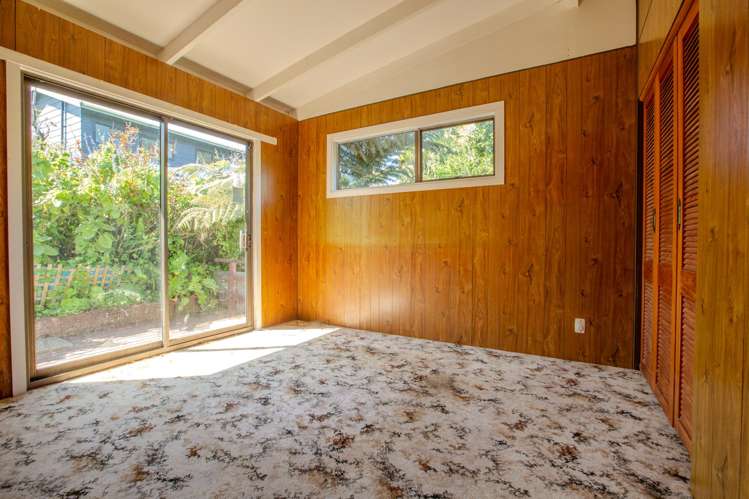 13 Trig Hill Road Onetangi_8