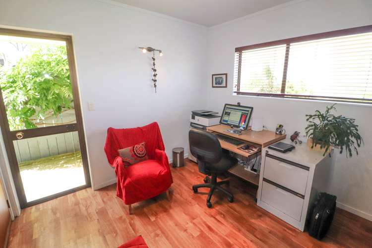 402 Garden Place Thames_14