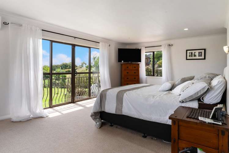 556 Redoubt Road Flat Bush_15