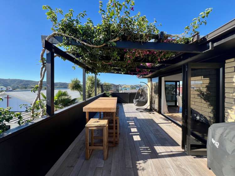 10C Long Street Raglan_16