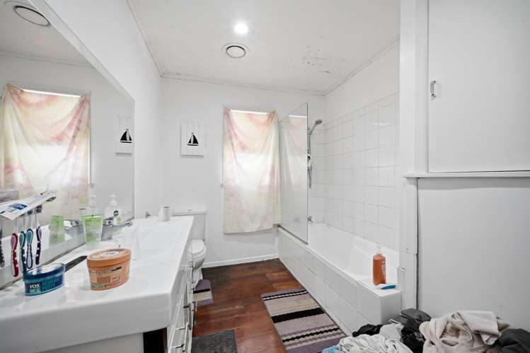 27A Lloyd Avenue Mt Albert_18