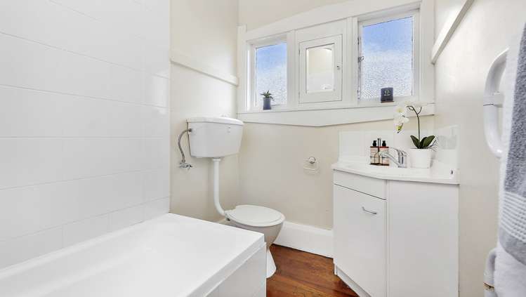 44 Fairview Street Somerfield_9