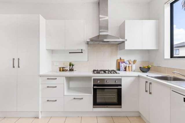 48/22 Northcross drive Oteha_2