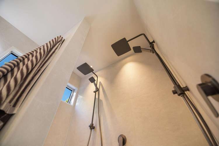 7a Galway Court Queenstown_14