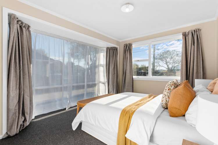 39 Carters Road Aranui_7