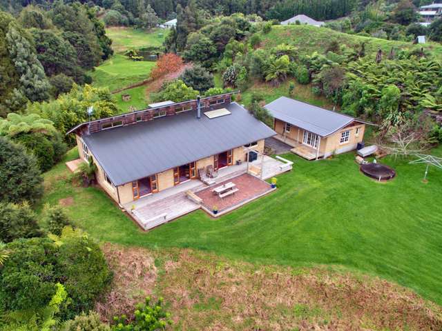 278 Forest Hill Road Waiatarua_1