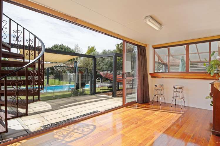 32 Bradleigh Park Fairhall_12