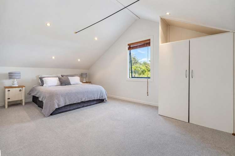 15a Te Papa Road Kawakawa Bay_34
