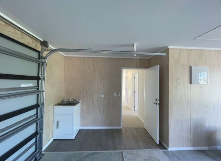 6/93A Harley Street Masterton_14