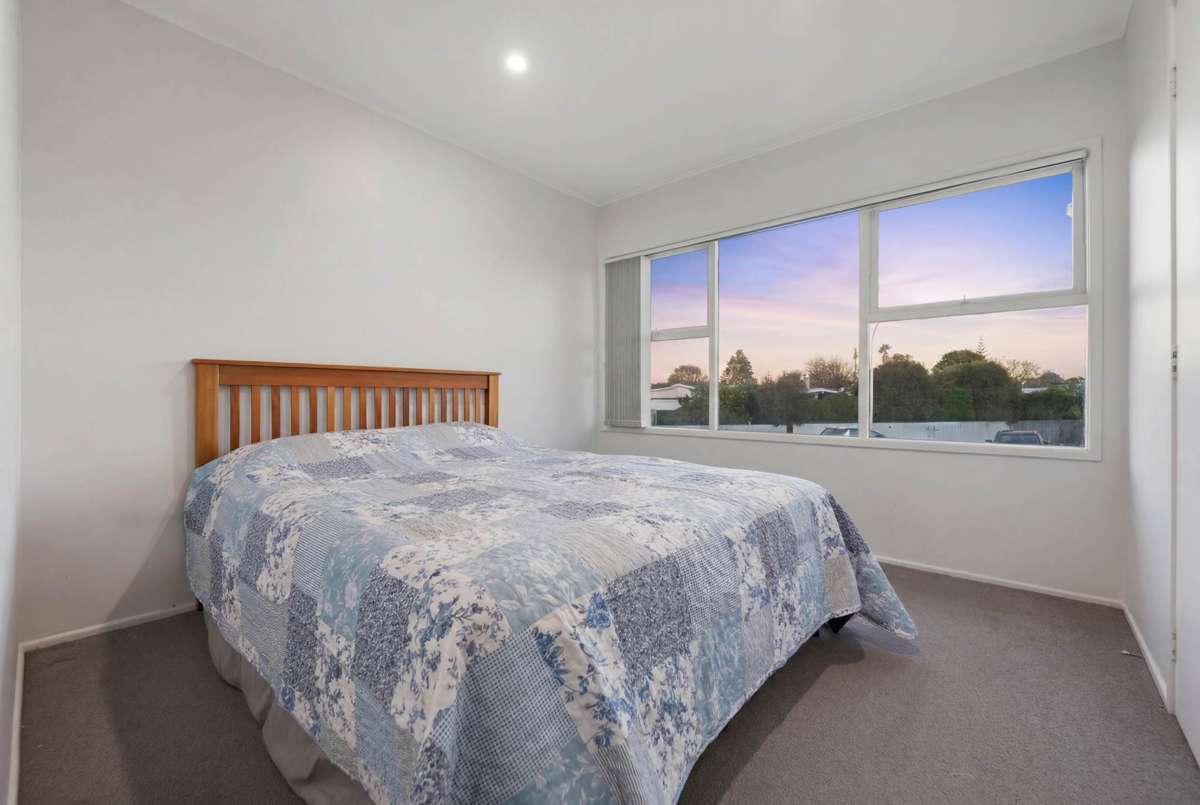 66 Sunlands Drive_1