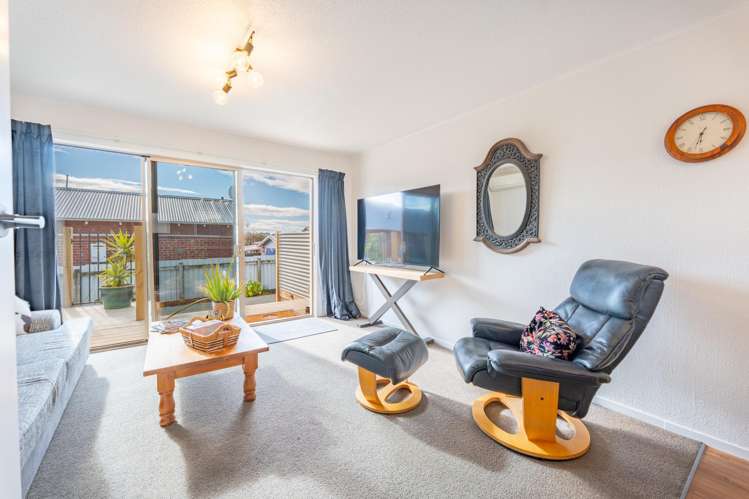 2/6 Deal Street Seaview_5