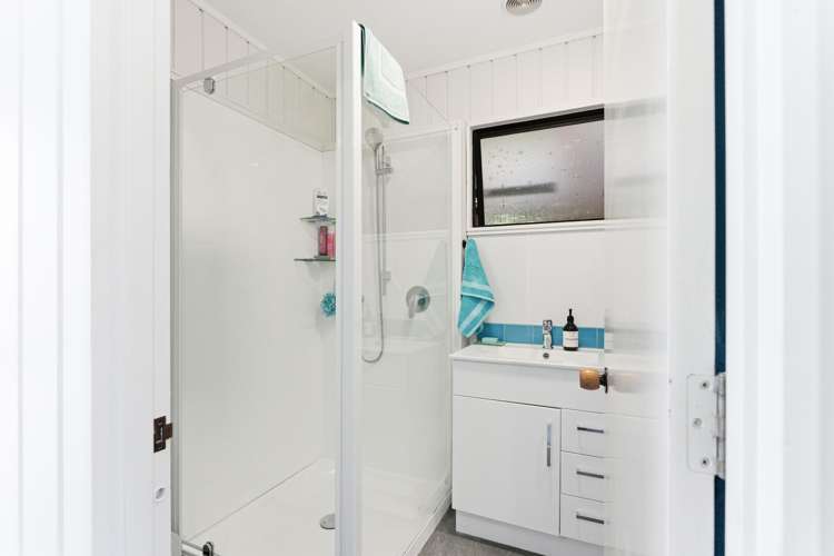 86 Peakes Road Springvale_5