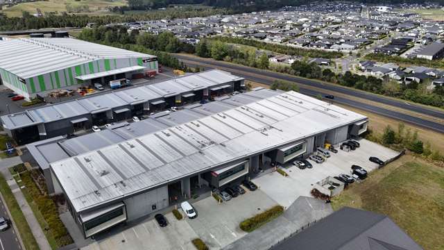 Unit 2/20 Highgate Parkway Silverdale_1