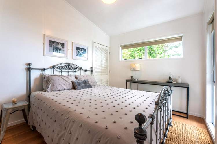 7 Neil Avenue Orapiu_16