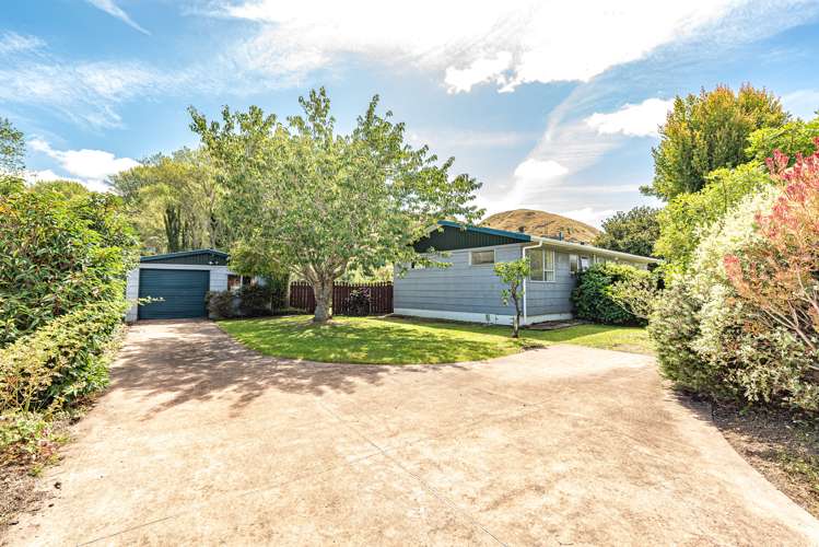 8 Photinia Place Aramoho_17