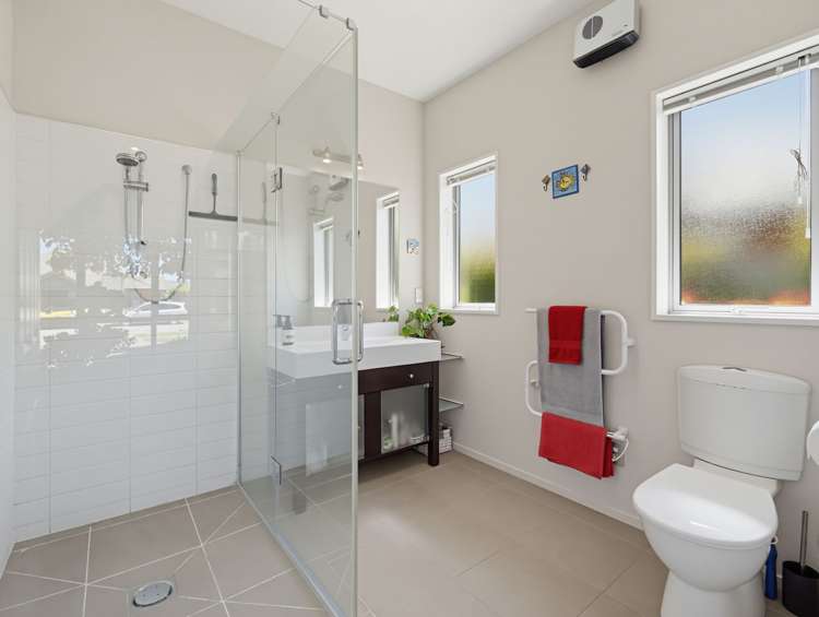 46 Heathridge Place Lincoln_21