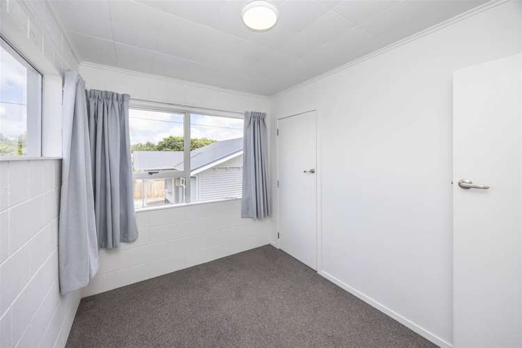 Units 1 - 10 at 11 Coates Street Hamilton_12