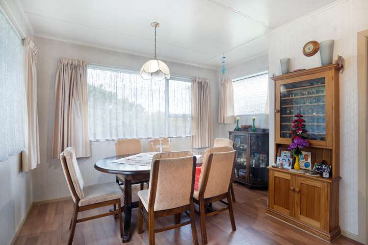 9 William Benton Street Featherston_6