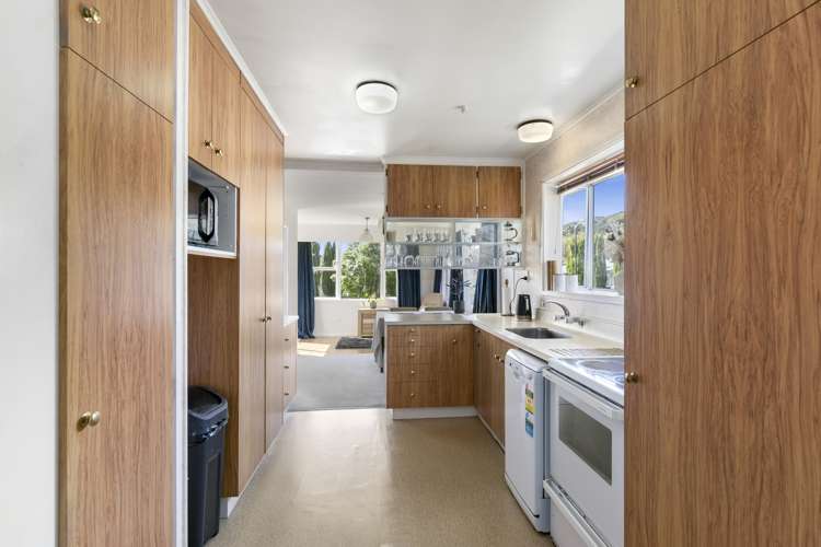 18 Tanekaha Street Stokes Valley_11