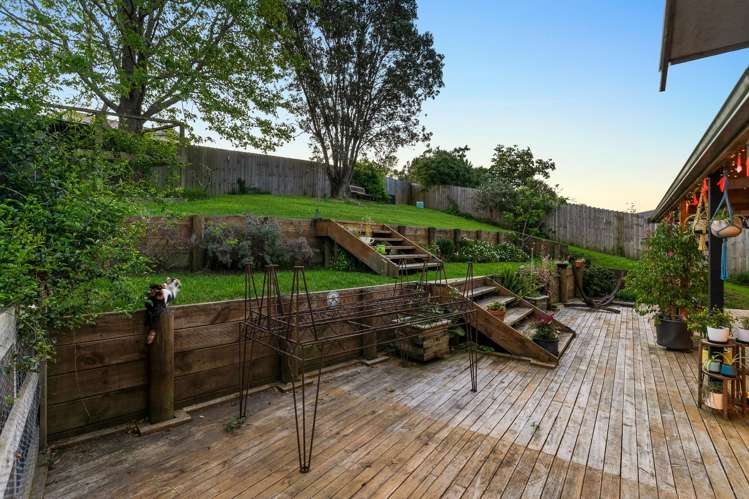 17 Empressa Heights Helensville_21