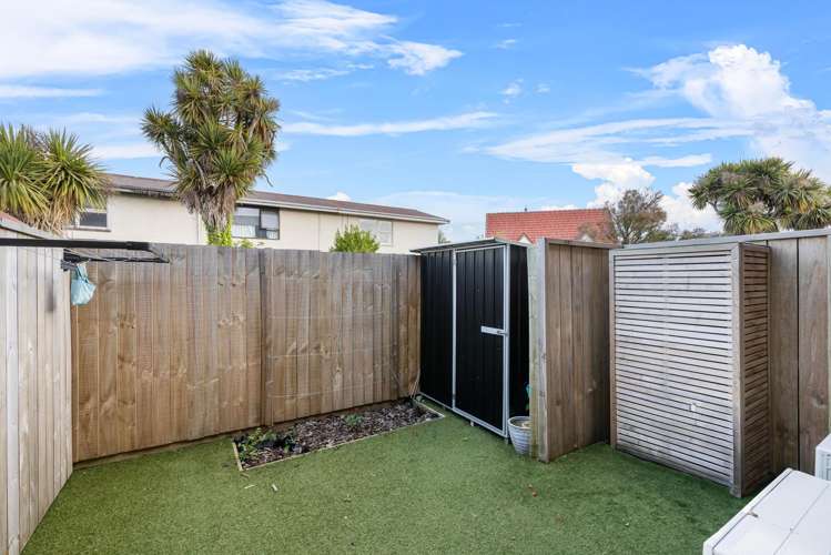 3/66 Longfellow Street Sydenham_14