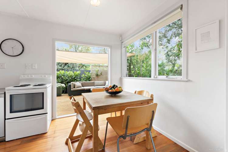 1/14 Roberts Road Te Atatu South_4