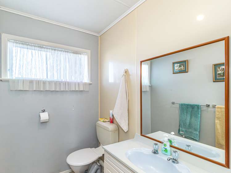 2 Linley Place Levin_11