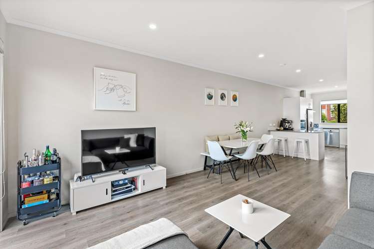 14 Peihana Road Hobsonville_6