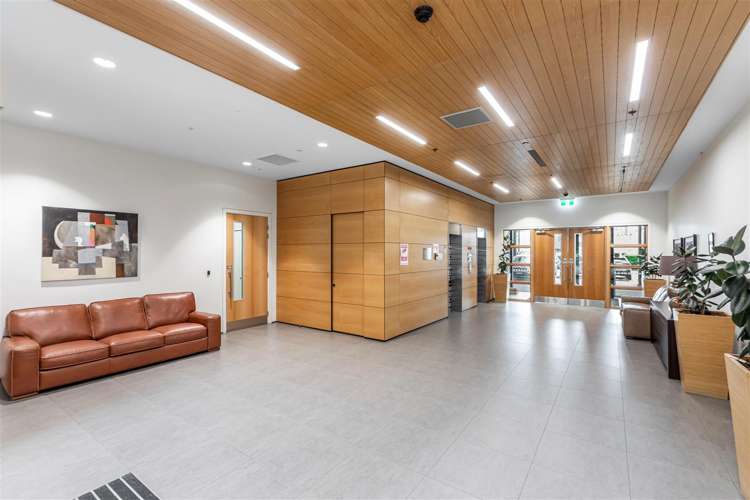 12 Moorhouse Avenue Addington_14