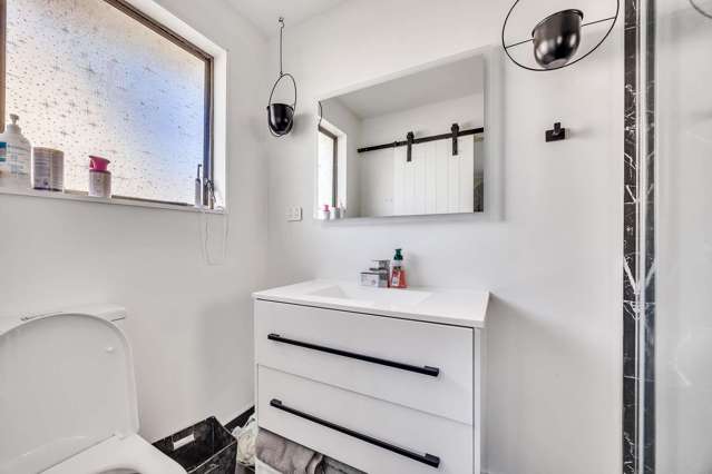 4 Wisteria Grove Maungaraki_3