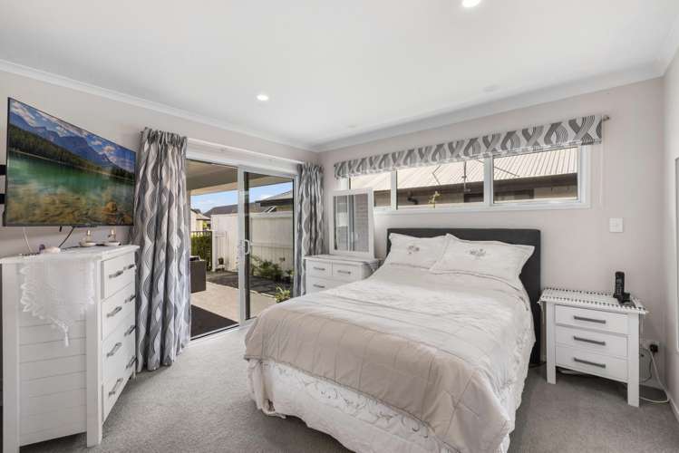 70 Awataha Crescent Pyes Pa_12