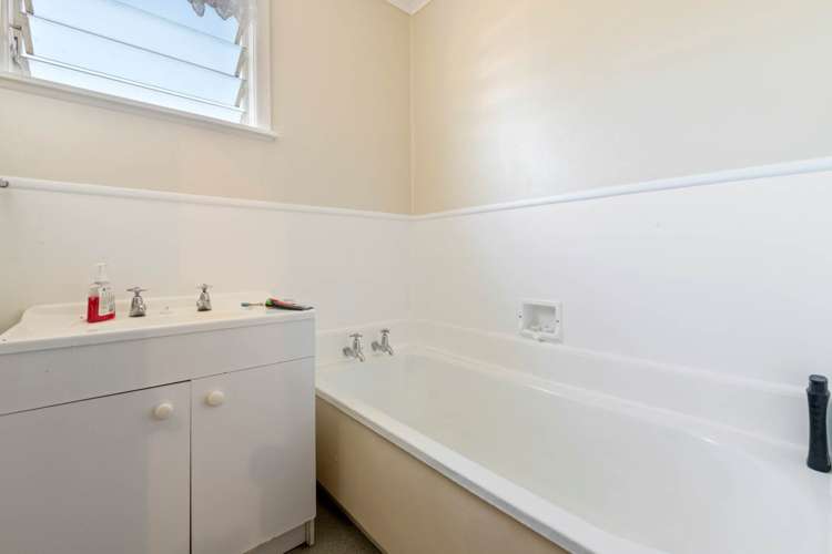 2217 State Highway 2 Maramarua_10