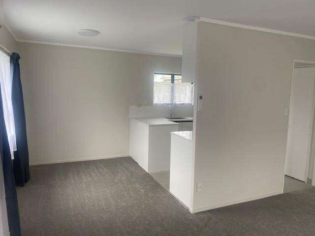 2/1A Albert Street Papakura_3