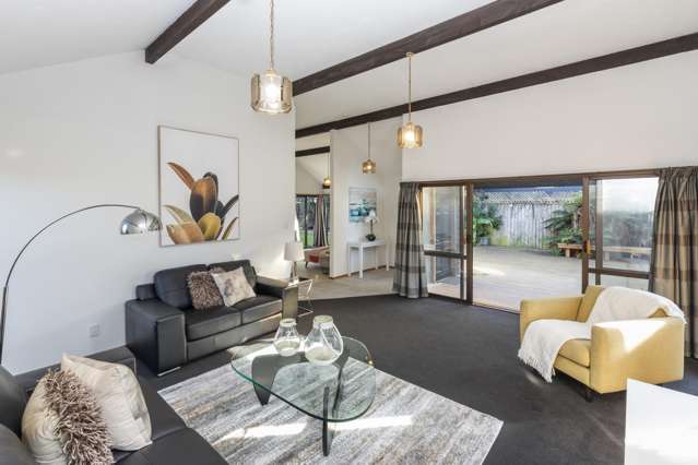 176 Rocking Horse Road Southshore_2