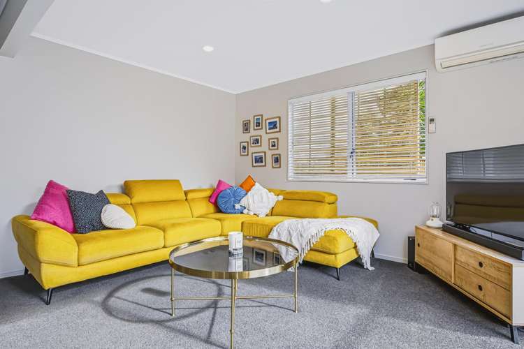 32 Springtime Crescent Stanmore Bay_7
