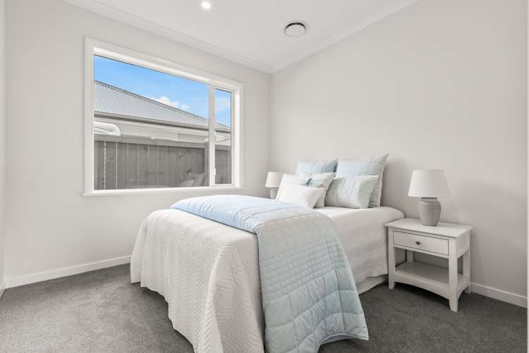 76 Parish Drive Wainui_18