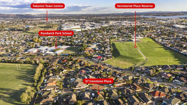 37 Ironstone Place Randwick Park_18