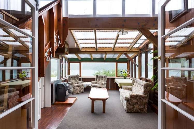 454 Port Underwood Road Whatamango Bay_14