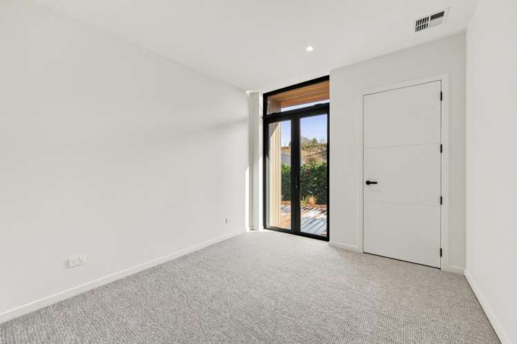 11 Fern Burn Close Wanaka_10