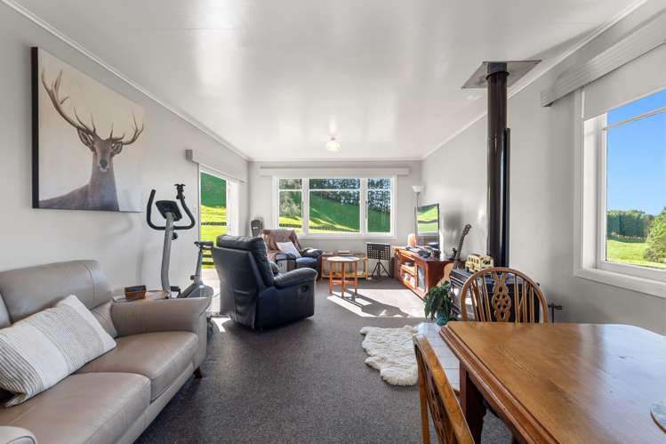 67 Thorn Road Kaimai_6