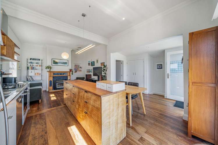 11 Plunket Avenue Petone_9