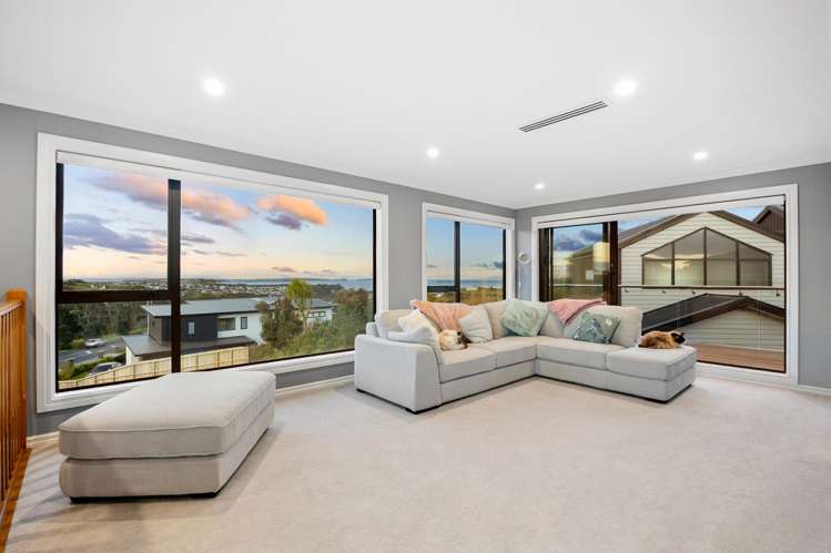 2 Taku Close Long Bay_18