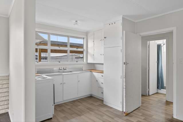 72 Tyndall Road Outer Kaiti_2