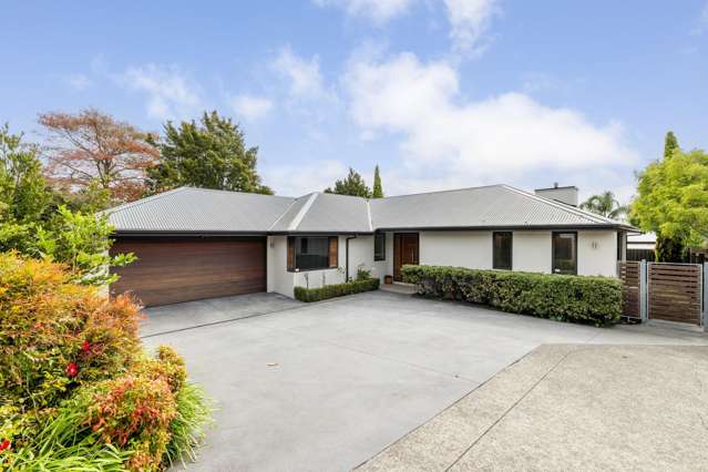 Effortless Low-Maintenance Living, Prime Location